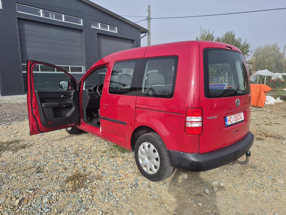 VOLKSWAGEN Caddy 2012 — imagine 3