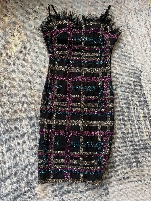 Рокля с пайети L размер