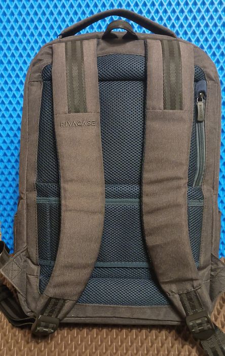 Продам два брендовые рюкзака.