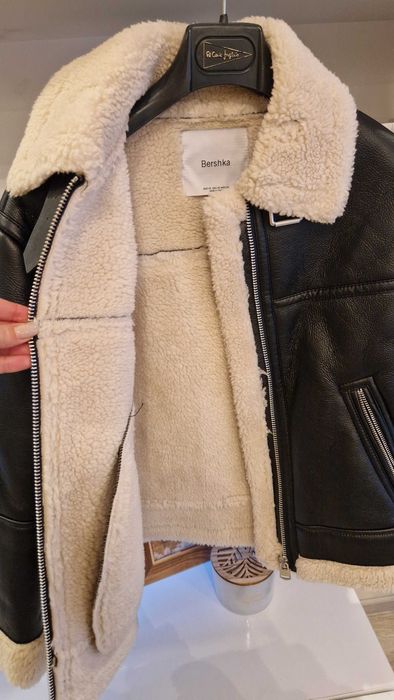 Зимно яке Bershka