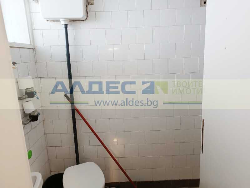 Дава се под наем Двустаен апартамент в София, Лозенец - 75 кв.м за 400 € - Снимка #4