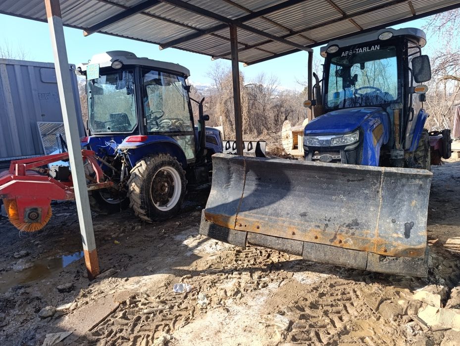 Продам трактора коммунальная техника