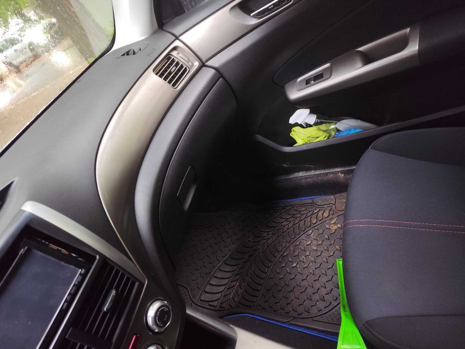 Subaru Forester 2010г.