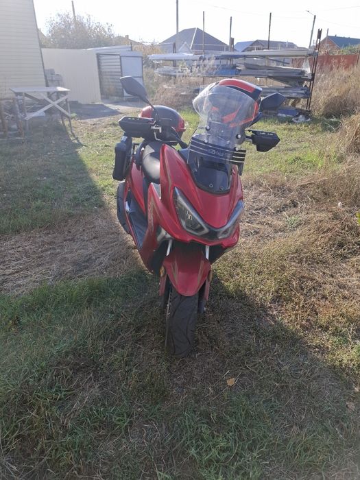 Скутер 150 куб. Обмен. Продажа.