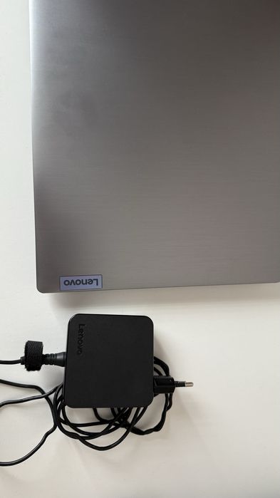 Lenovo Ideapad 3