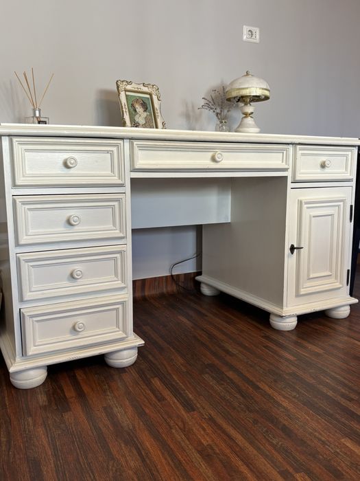 Vand comoda si birou lemn masiv