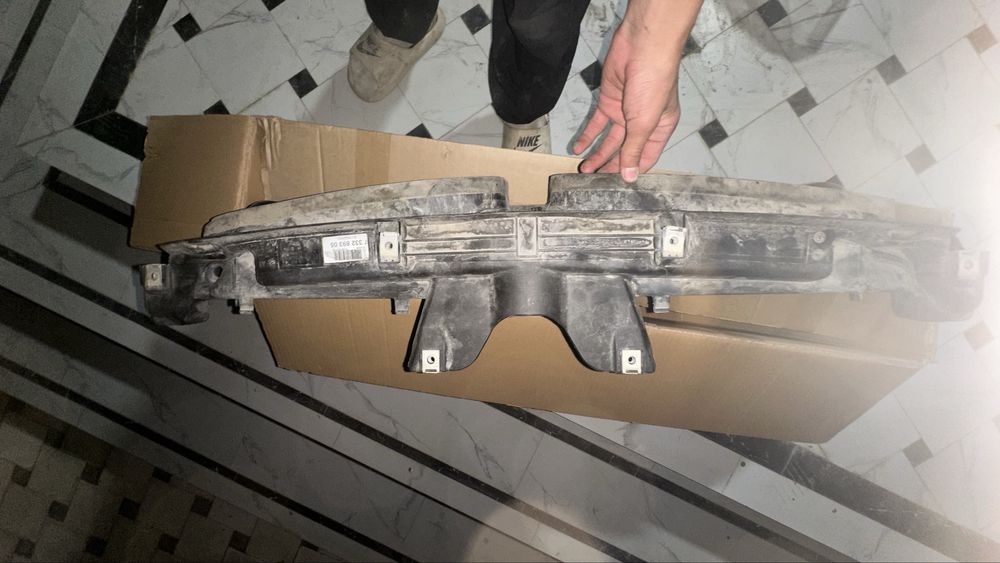 Дефлектор на bmw f10