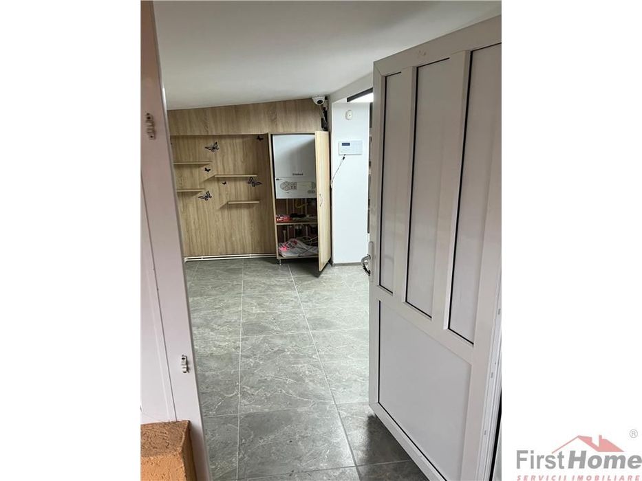 Spatiu birouri,cabinete,intrare stadala,zona Pompieri,76 mp utili
