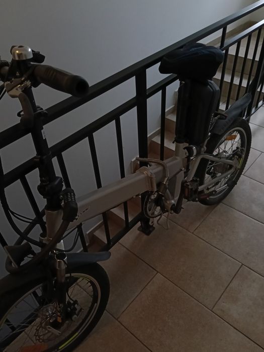 Vând bicicleta electrica