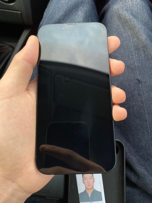 Продам Айфон 16е как новый