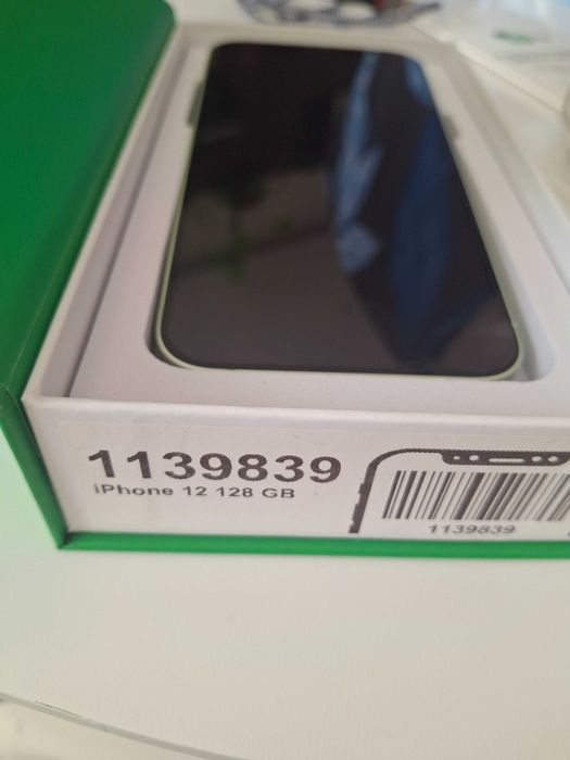 Айфон 12 зелен 128GB като нов