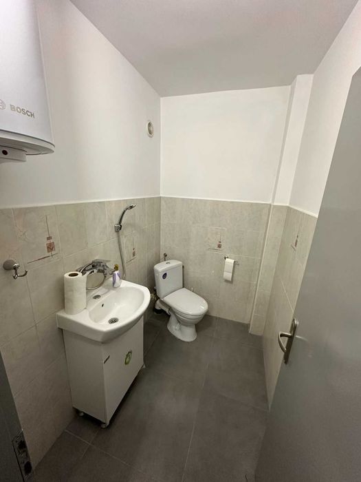 Офис в гр.Пловдив - кв. Младежки Хълм!