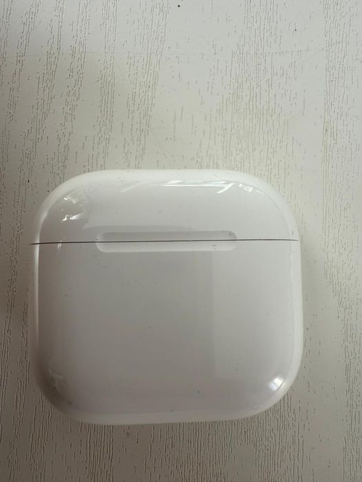 Продам аирподс 4