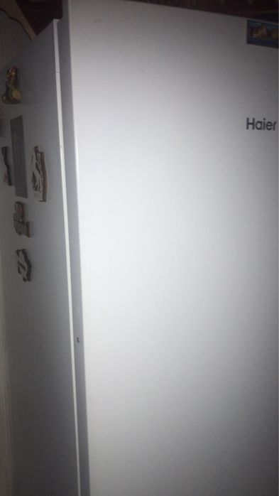 Морозильник Haier HF-284WG