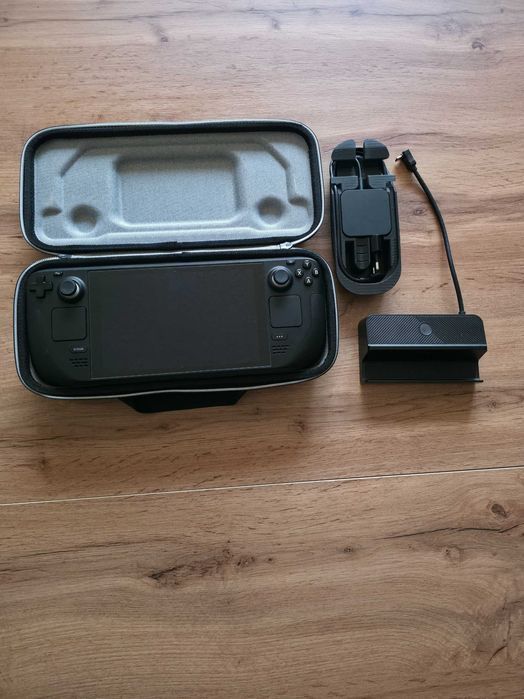 Steam Deck 512GB LCD + Докинг станция