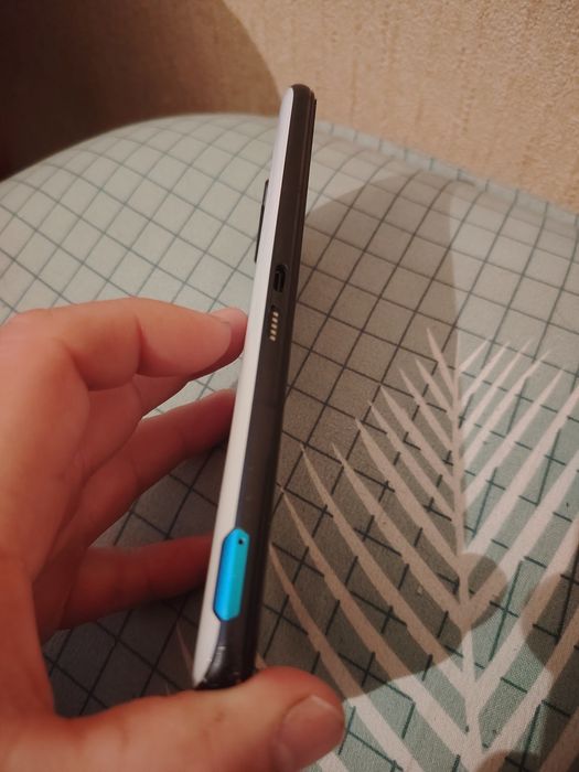 ROG Phone 5 продам сост хорошый