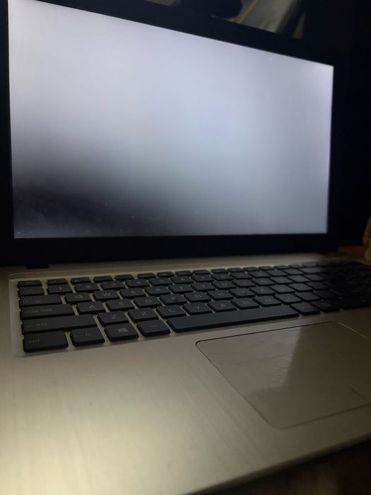 Schimb Samsung A35,Laptop asus!