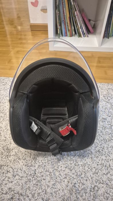 Vând casca open face AGV