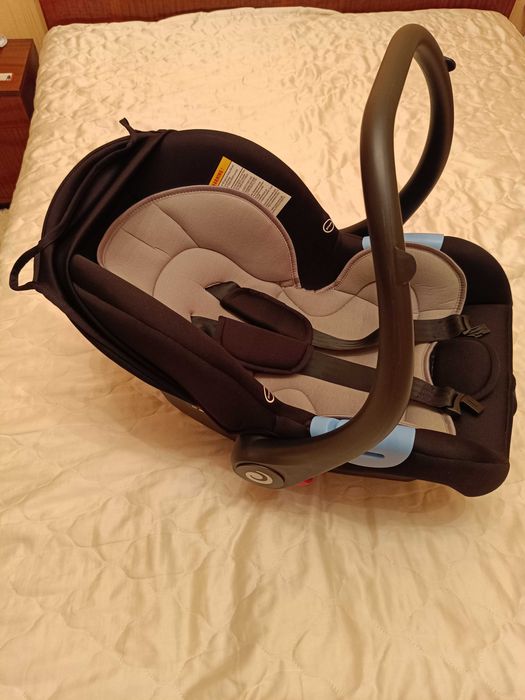 Кошница/кош за новородено за кола