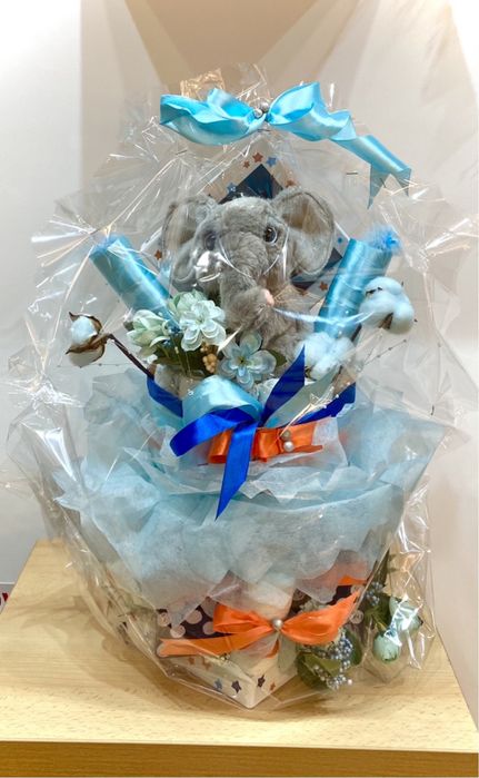 Torturi personalizate de jeleuri ,scutece ,machete ,