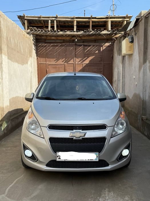 Автомобиль Spark