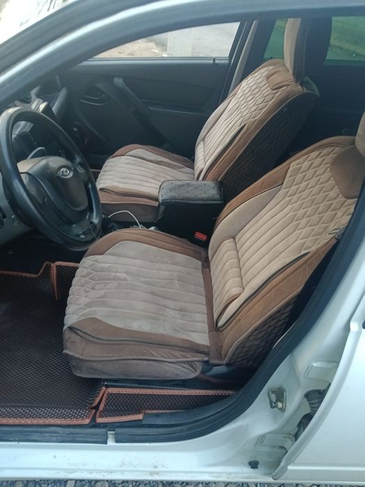 Машинаға чехол сатылады