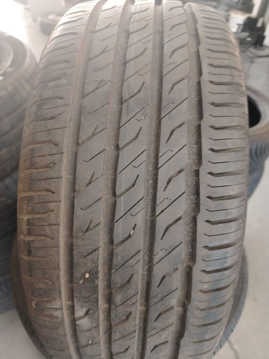 4бр. летни гуми 225/40/19 Semperit