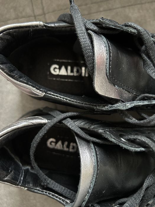 Черни обувки естествена кожа