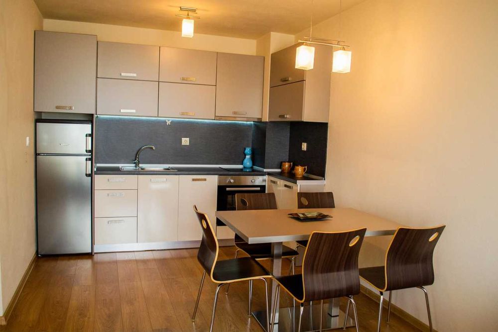 Дава се под наем Двустаен апартамент в София, Обеля 2 - 74 кв.м за 400 € - Снимка #2