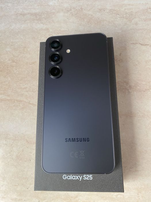 Samsung S25 in stare impecabila