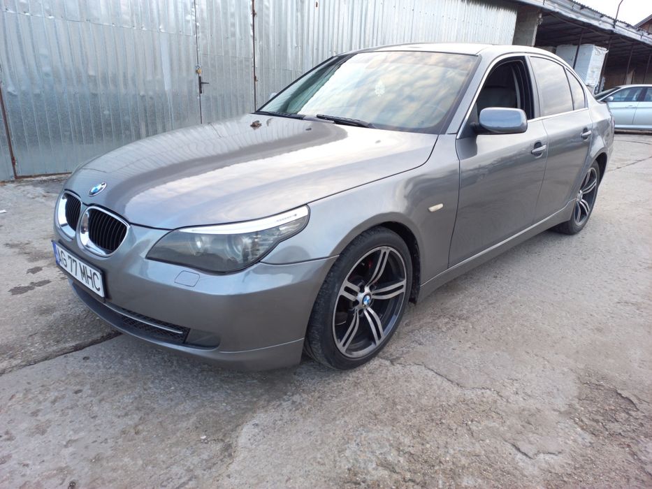 Piese auto BMW e60 520d lci volan stanga