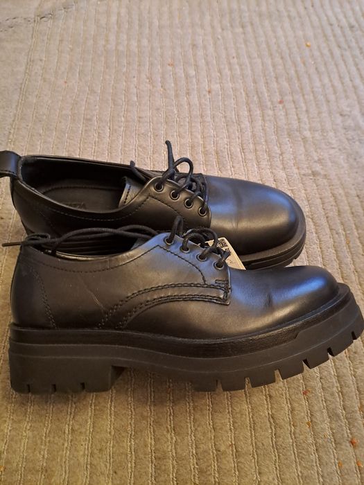 Pantofi din piele Zara cu talpa volum 5 cm ,model Balenciaga