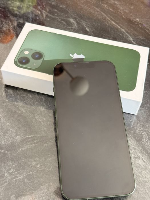 Продам iphone 13