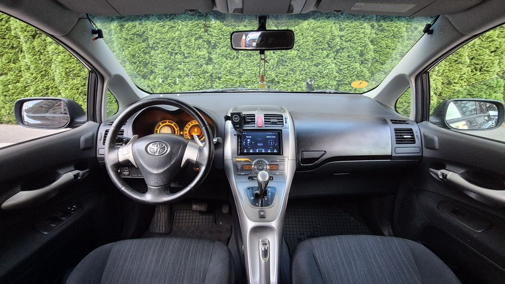 Toyota Auris 1.4D-4D 90CP - Automată