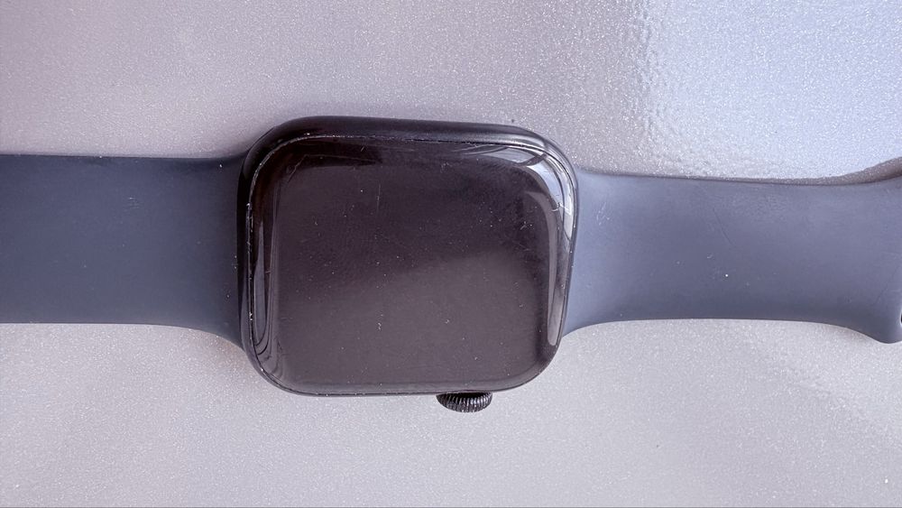 продам Apple watch 7 series 41 m
