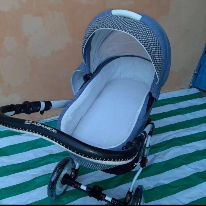 Продам коляску ADAMEX (Европа)