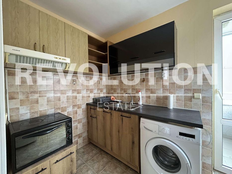 Двустаен апартамент в района на Бриз!