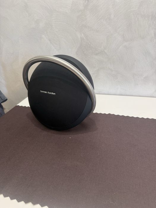 Harmon Kardon Onyx studio 4