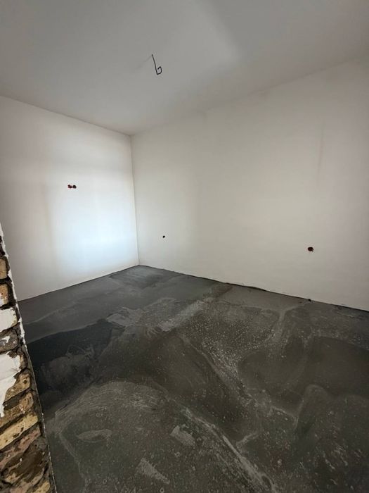 2 xona kv sotuvda 3 etajlik domning 3 etaji manzil buhara sity