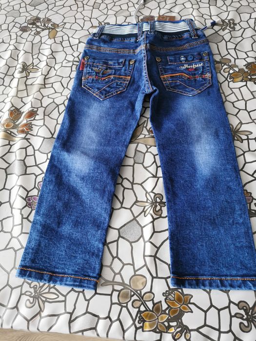 Продам новые джинсы