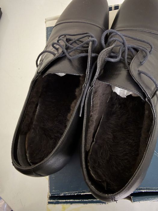 Продам мужскую зимнюю обувь.