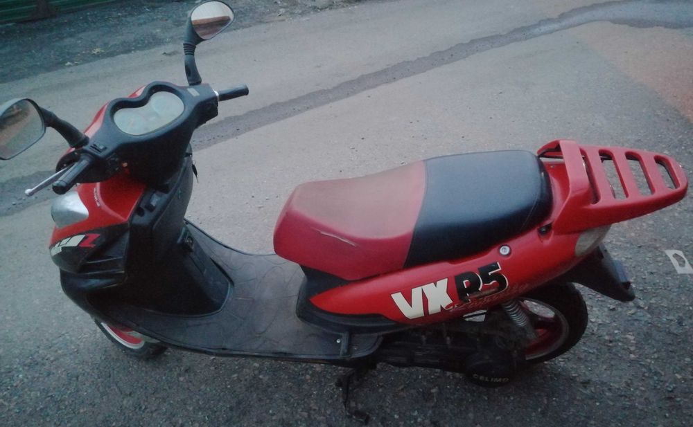 Скутер HL 150T-4F