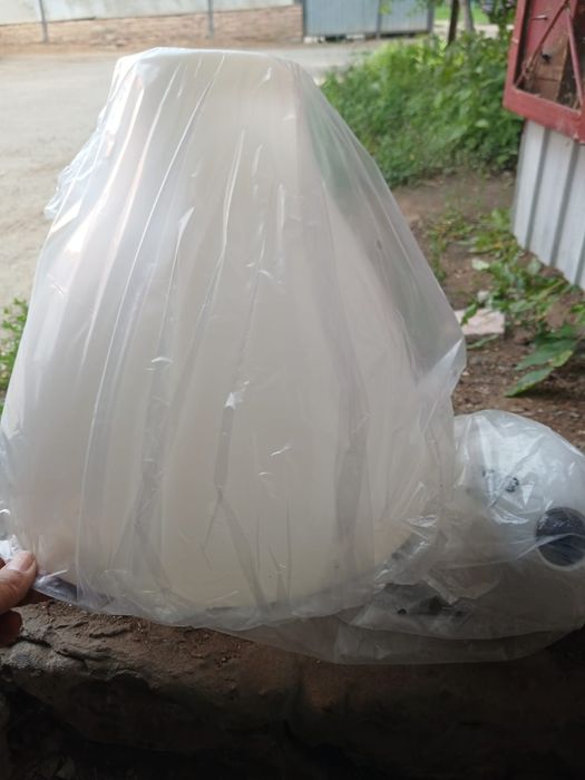 Продам новые подвесной светильник мелоди