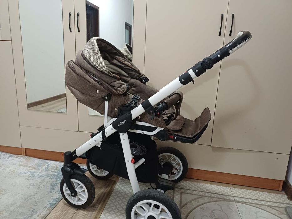 Продам коляску Adamex Pajero