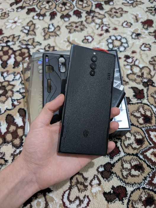 ZTE Nubia Red Magic 8 Pro