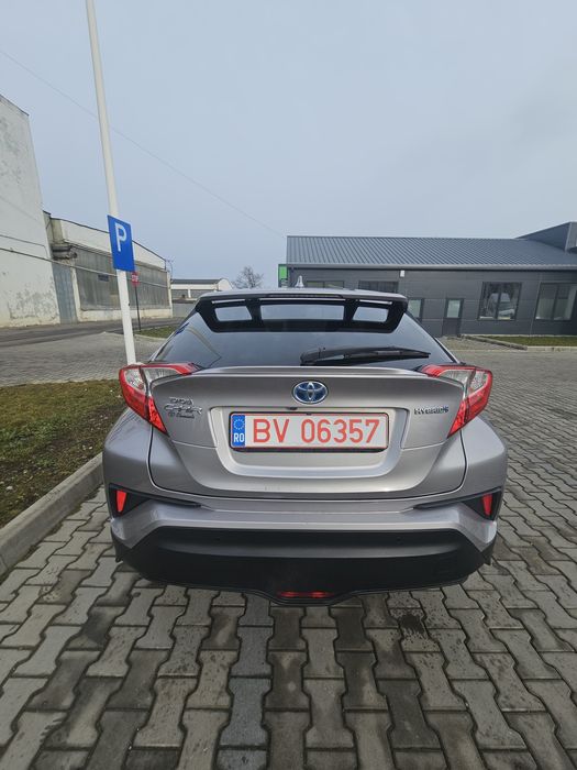 Toyota C-HR 1.8 hybrid Lounge Edition