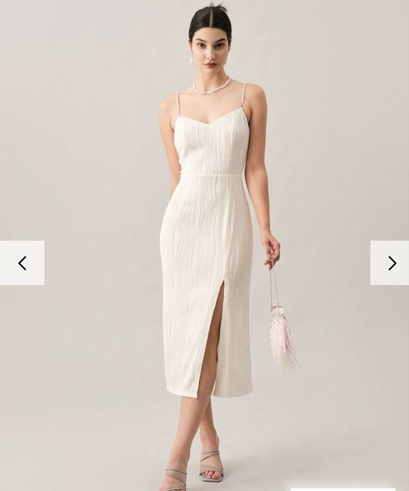 Официална бяла рокля с етикет