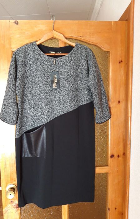 Продам платье новая