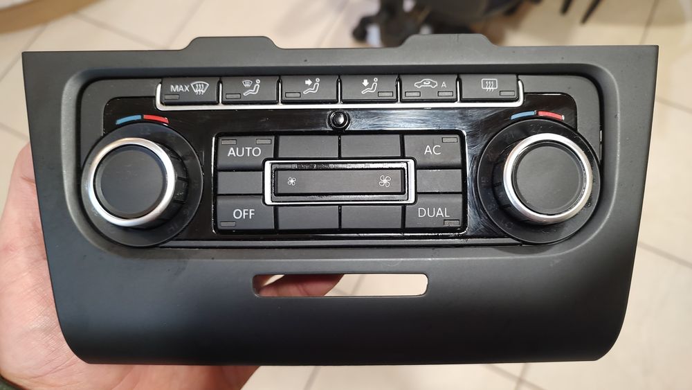 Панел климатроник с рамка Голф 6