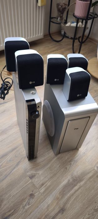 Sistem 5.1. lg subwofer